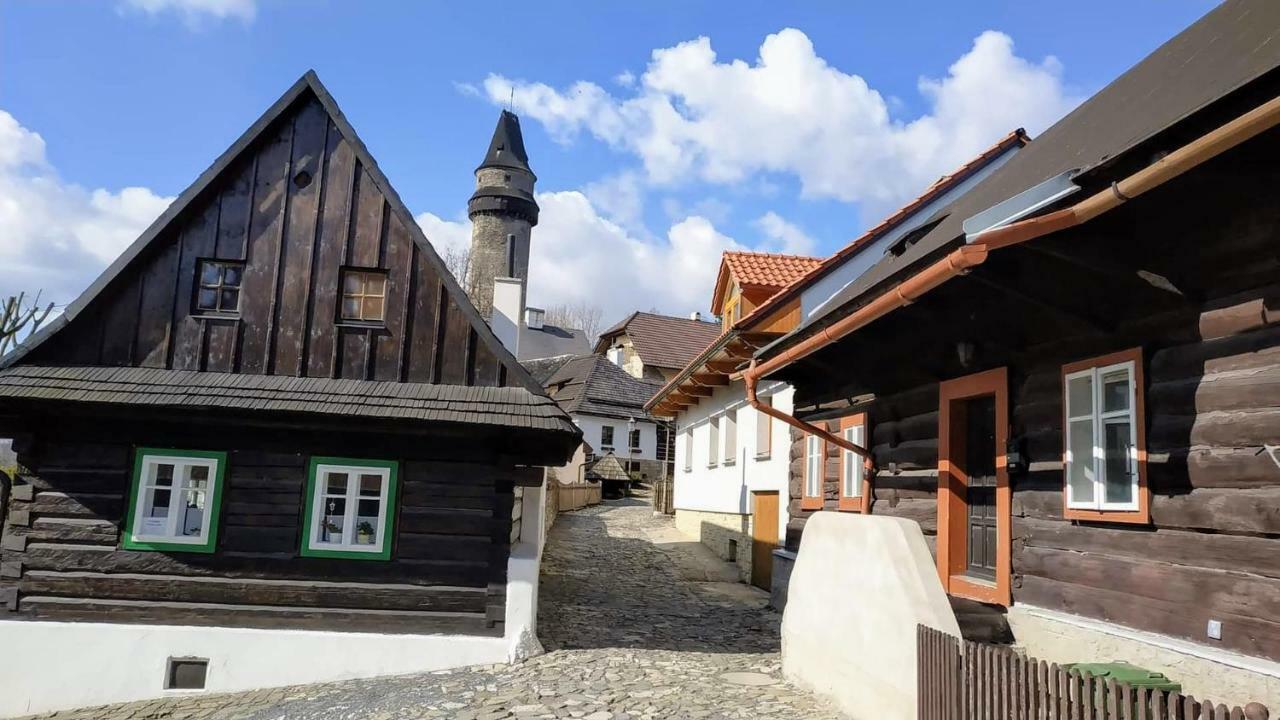 Bila Hora Stramberk Apartment Bagian luar foto