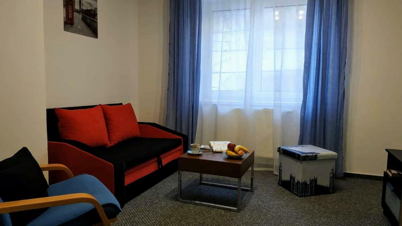 Bila Hora Stramberk Apartment Bagian luar foto